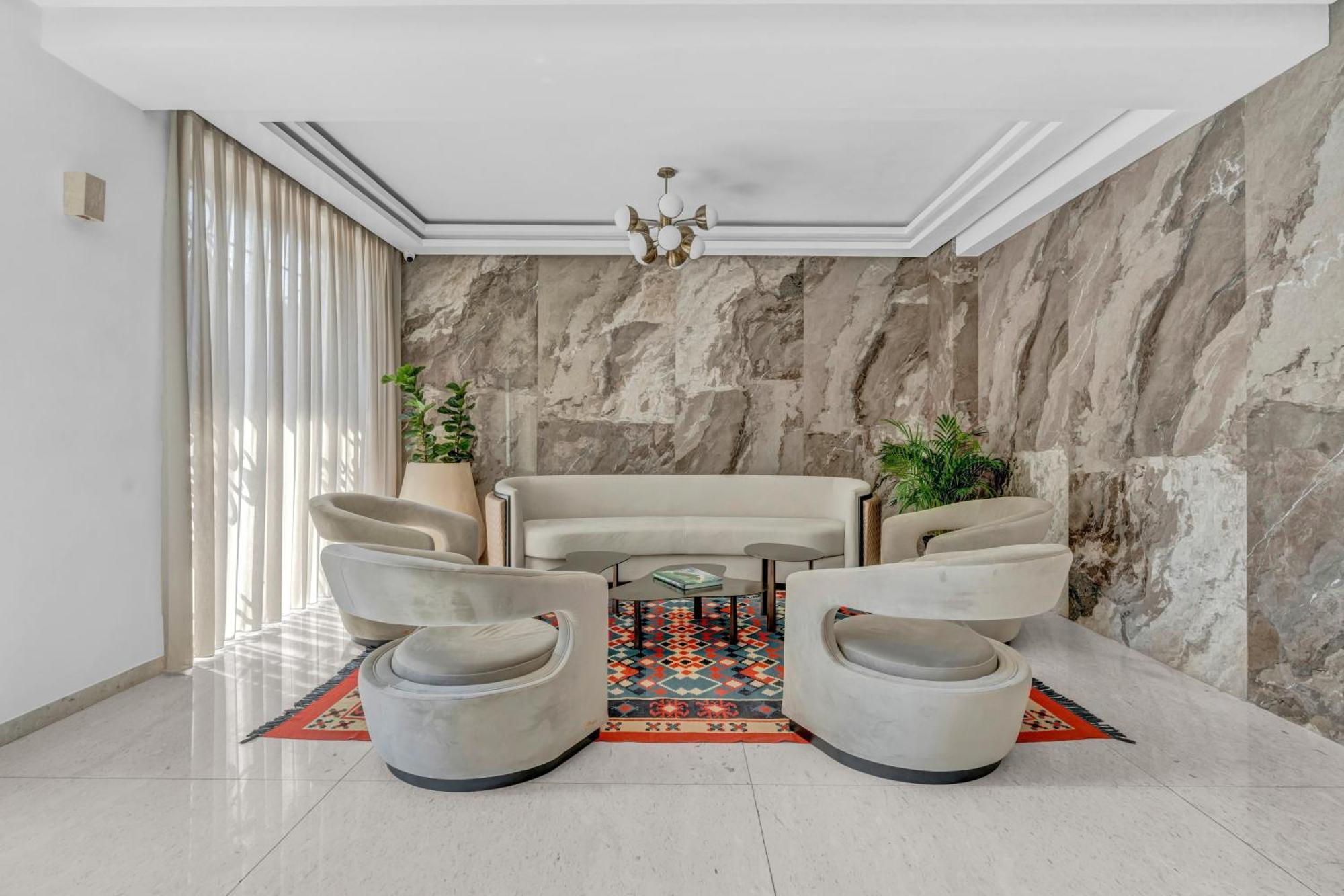 Hotel Plaza Берат Екстер'єр фото