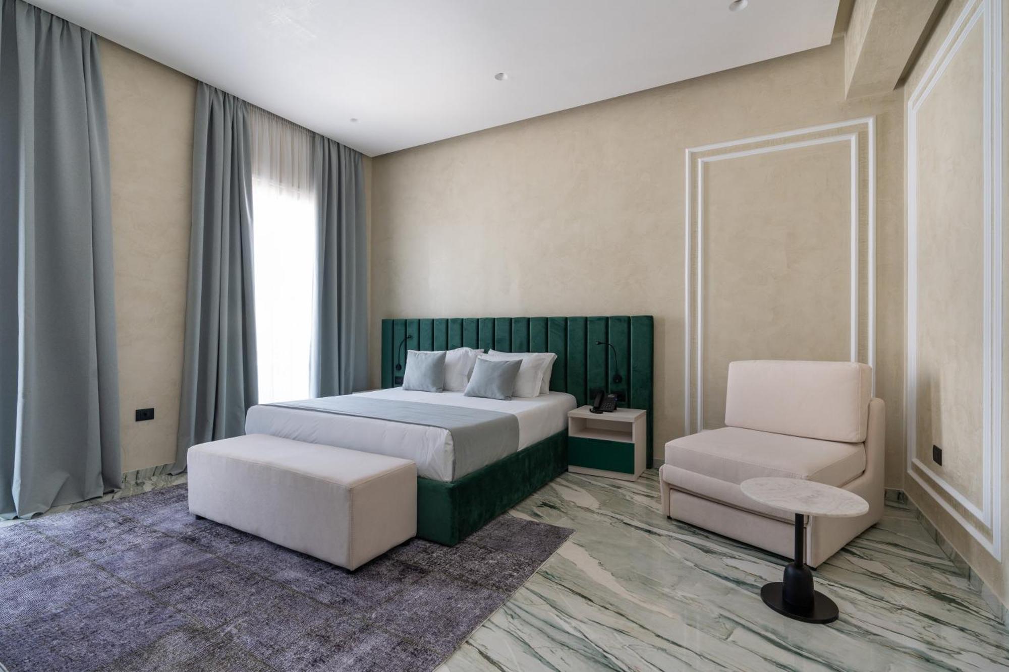 Hotel Plaza Берат Екстер'єр фото
